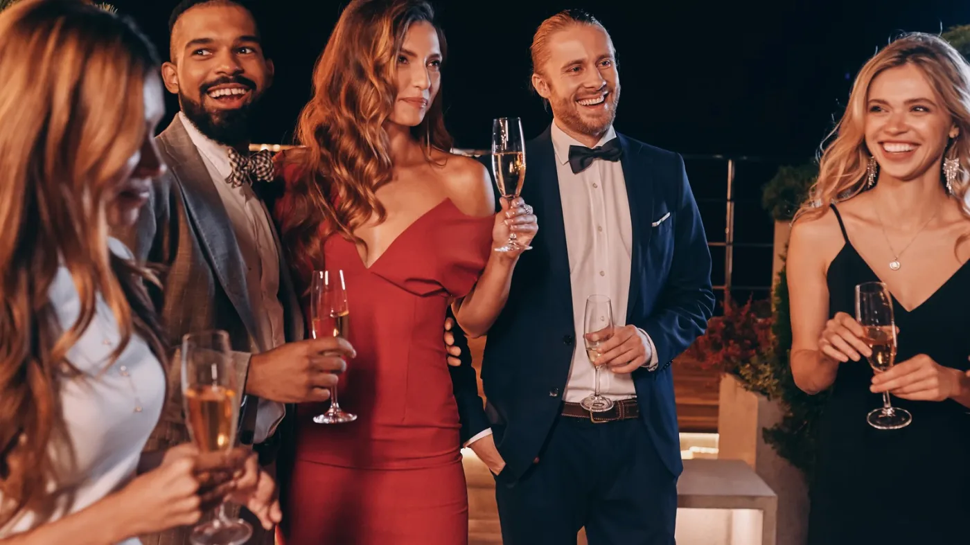 Ambiente de una fiesta privada para parejas en Bogotá